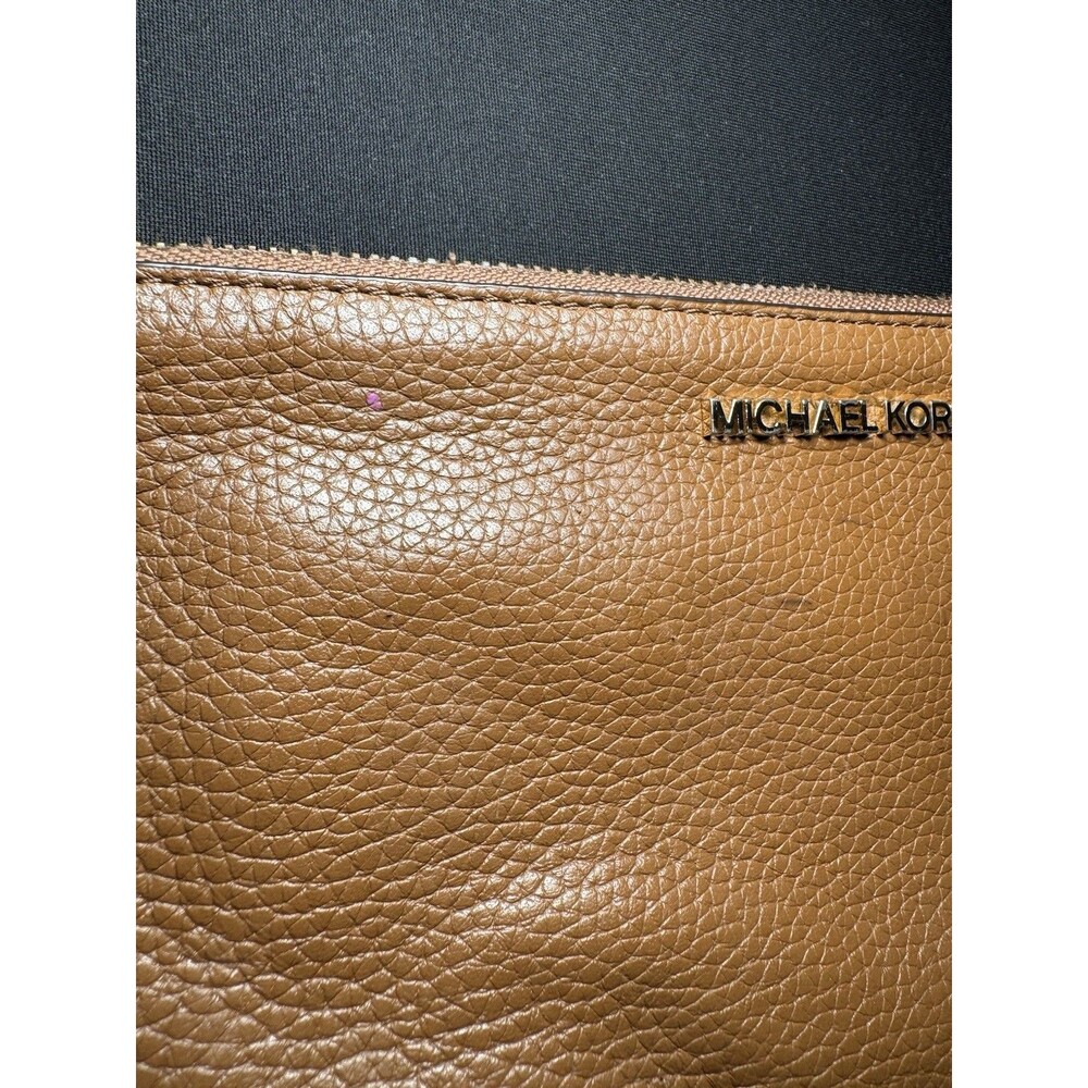 MICHAEL KORS JET SET  Zip Clutch Wristlet Light Brown Tan PEBBLED LEATHER 10" - Picture 4 of 12